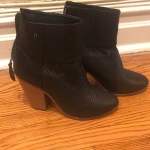 Rag & Bone boots. 3.5in heels.  Size six